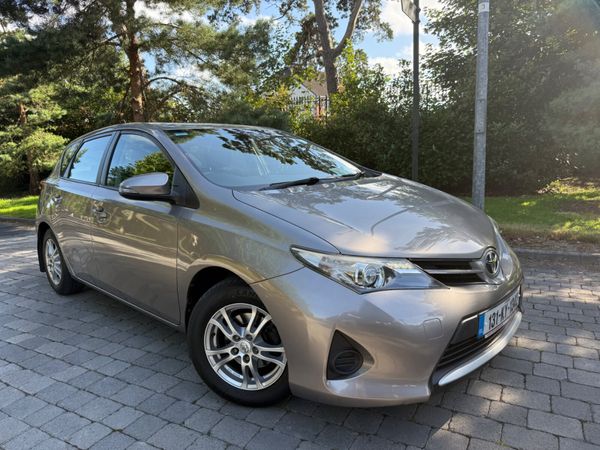 Toyota Auris MPV, Petrol, 2013, Bronze