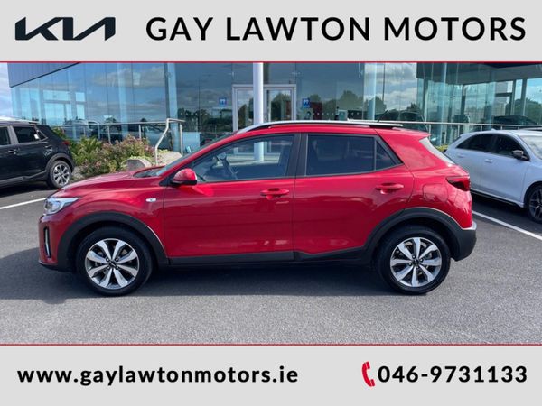 Kia Stonic SUV, Petrol, 2023, Red