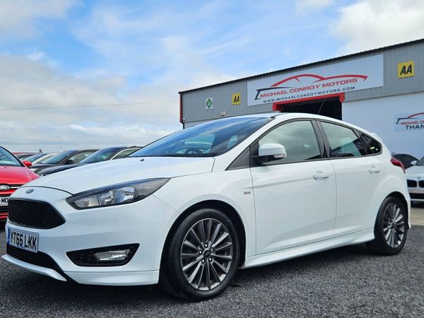 Ford Focus Hatchback, Diesel, 2016, White
