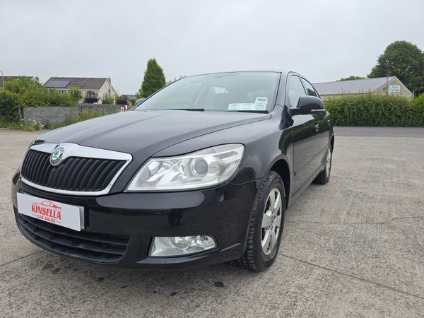 Skoda Octavia Saloon, Diesel, 2011, Black