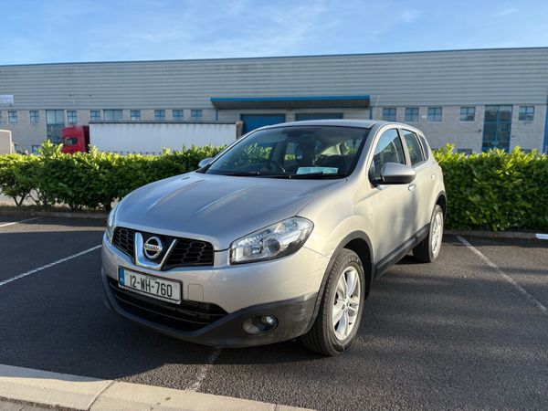 Nissan Qashqai Estate/Jeep, Diesel, 2012, Silver