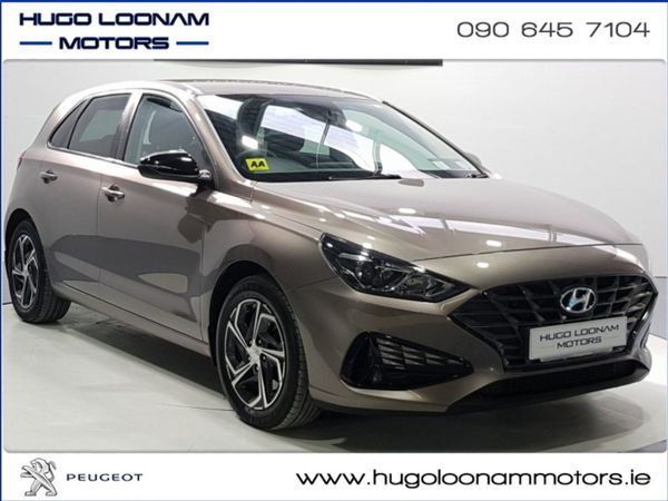 Hyundai i30 Hatchback, Diesel, 2021, Brown
