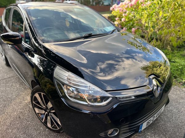 Renault Clio Hatchback, Diesel, 2016, Black