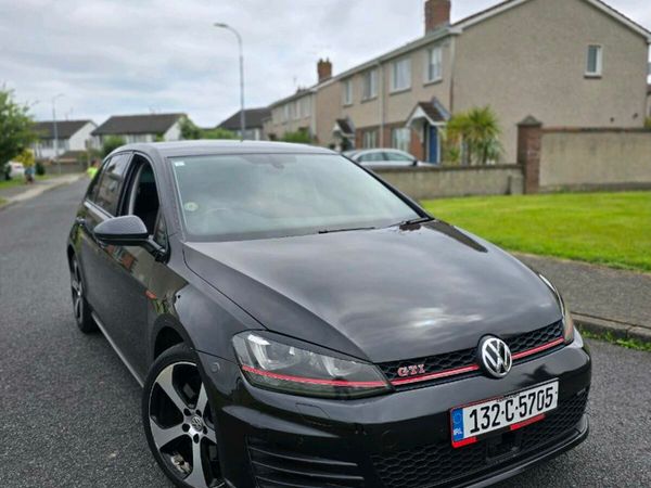 Volkswagen Golf Hatchback, Diesel, 2013, Black