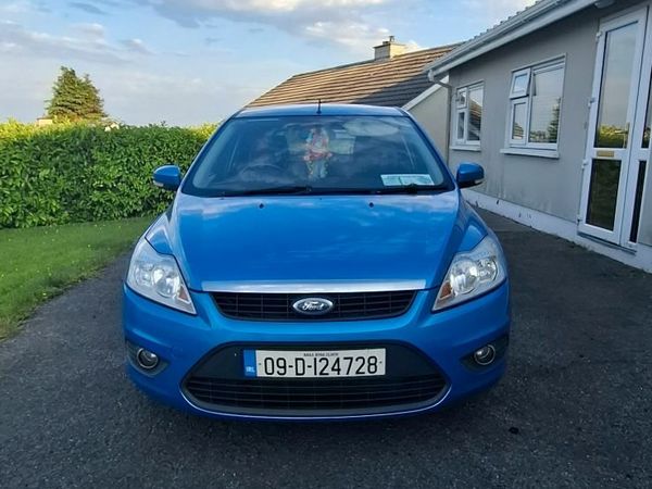 Ford Focus Hatchback, Diesel, 2009, Blue