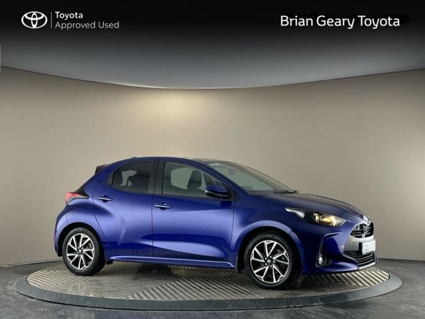 Toyota Yaris Hatchback, Petrol Hybrid, 2022, Blue