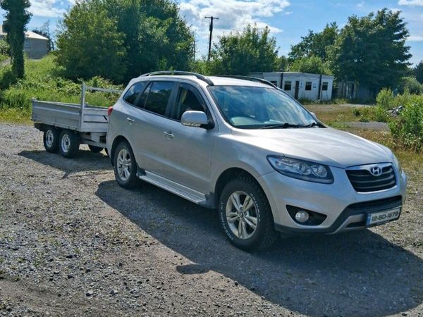 Hyundai Santa Fe SUV, Diesel, 2012, Silver