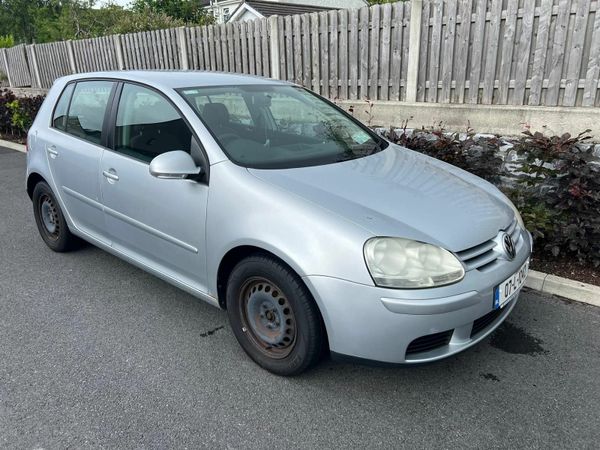 Volkswagen Golf Hatchback, Petrol, 2007, Silver