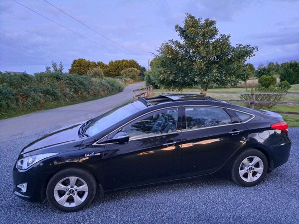 Hyundai i40 Saloon, Diesel, 2014, Black