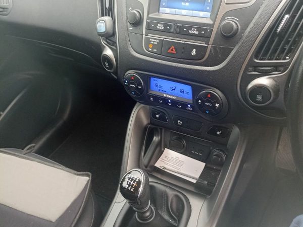 Hyundai ix35 SUV, Diesel, 2015, Black