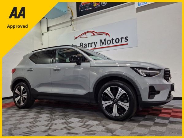 Volvo XC40 SUV, Petrol Hybrid, 2023, Grey