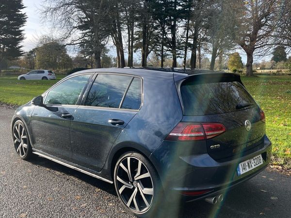 Volkswagen Golf Hatchback, Diesel, 2014, Blue