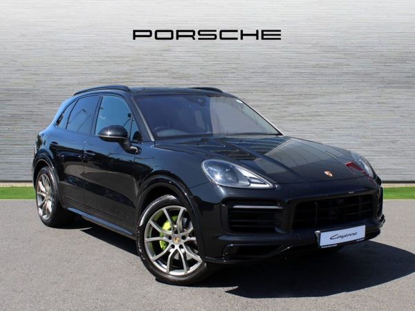 Porsche Cayenne SUV, Petrol Plug-in Hybrid, 2022, Black
