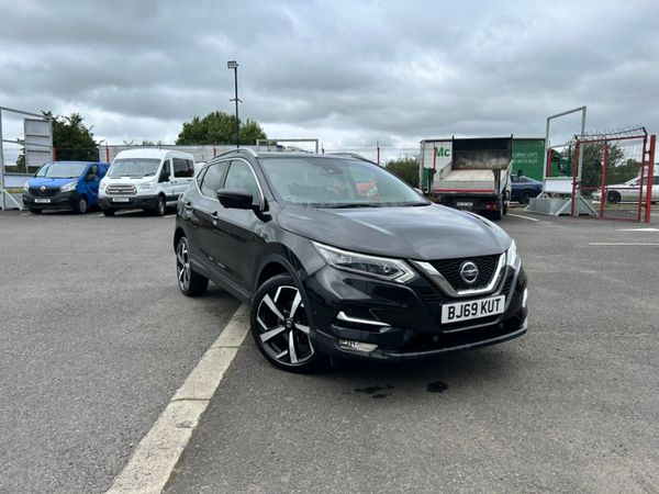 Nissan Qashqai SUV, Diesel, 2019, Black