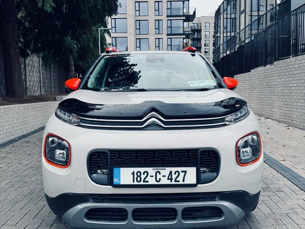 Toyota Yaris MPV, Petrol Hybrid, 2018, Grey