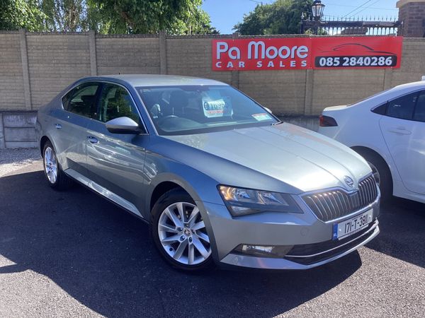 Skoda Superb Hatchback, Diesel, 2017, Grey