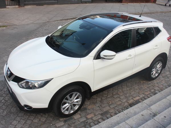 Nissan Qashqai SUV, Petrol, 2017, White