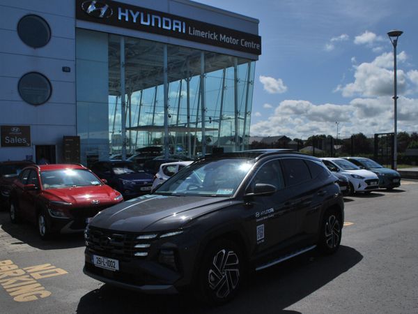 Hyundai Tucson SUV, Petrol Plug-in Hybrid, 2025, Grey