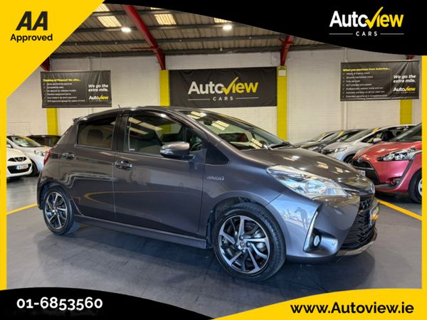 Toyota Yaris Hatchback, Petrol Hybrid, 2017, Grey