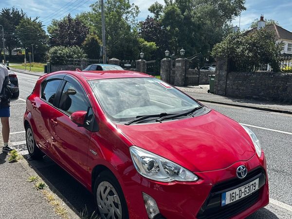 Toyota Aqua Hatchback, Petrol Hybrid, 2016, Red