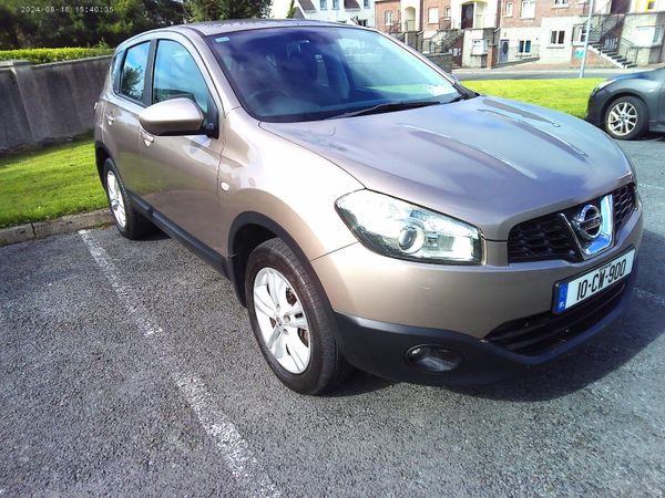 Nissan Qashqai Hatchback, Diesel, 2010, Brown