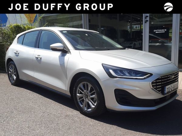 Ford Focus Hatchback, Petrol, 2022, Grey
