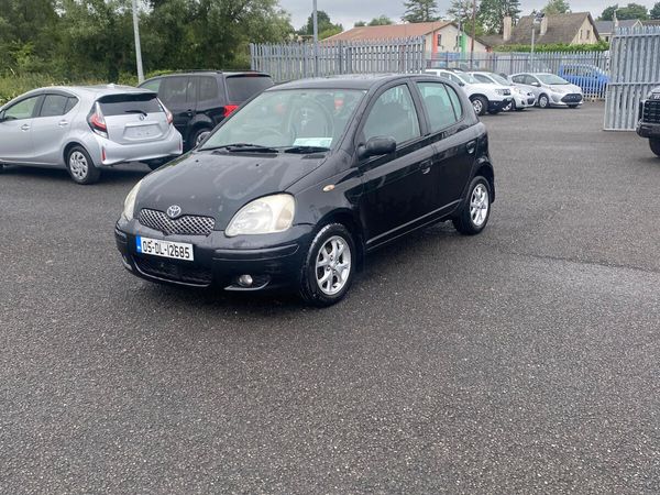 Toyota Yaris Hatchback, Petrol, 2005, Black