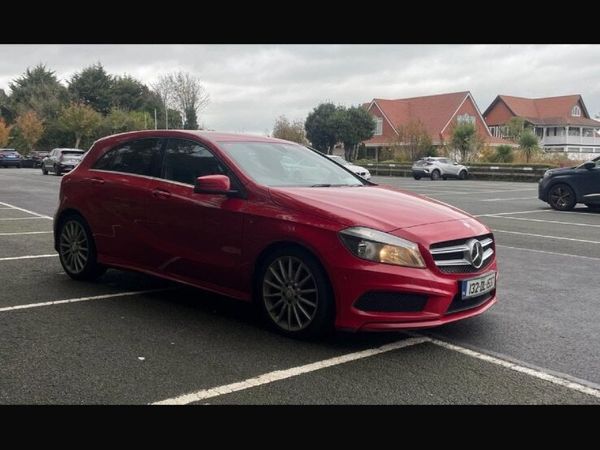 Mercedes-Benz A-Class Hatchback, Diesel, 2013, Red