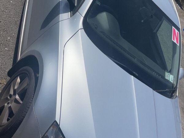 Skoda Octavia Saloon, Petrol, 2014, Silver