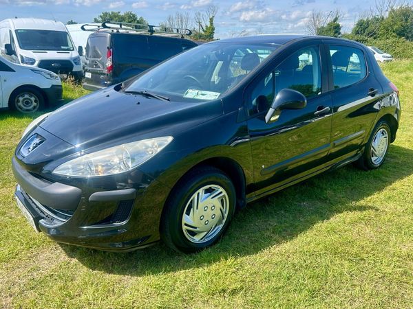 Peugeot 308 Hatchback, Petrol, 2008, Black