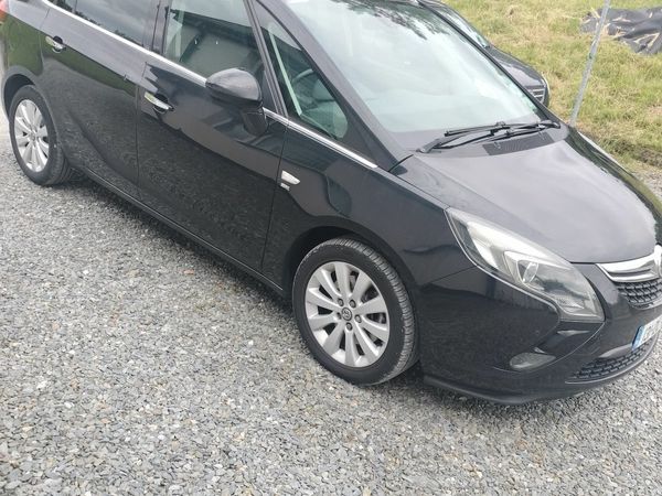 Vauxhall Zafira MPV, Diesel, 2013, Black