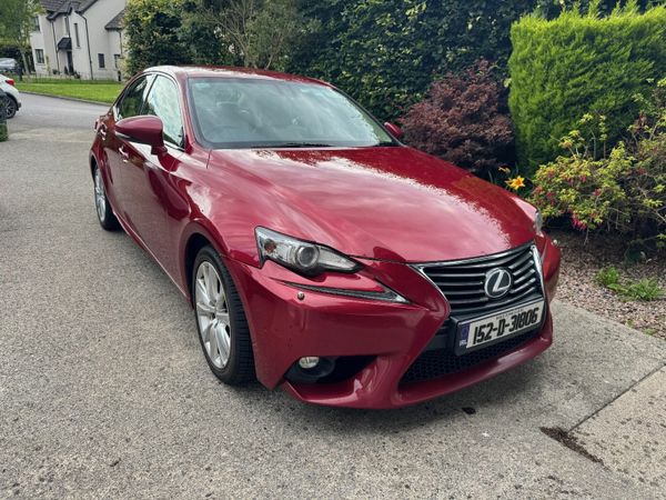 Lexus IS Saloon, Petrol Hybrid, 2015, Red