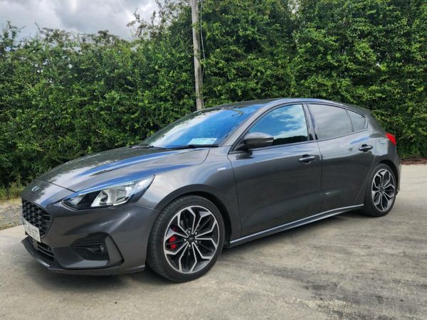 Ford Focus Hatchback, Diesel, 2018, Grey