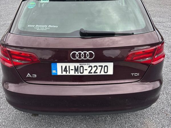 Audi A3 Hatchback, Diesel, 2014, Red