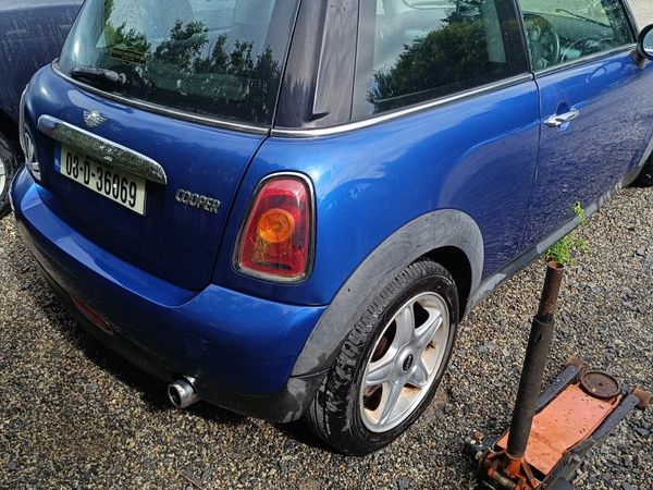 Mini Cooper Hatchback, Petrol, 2008, Blue