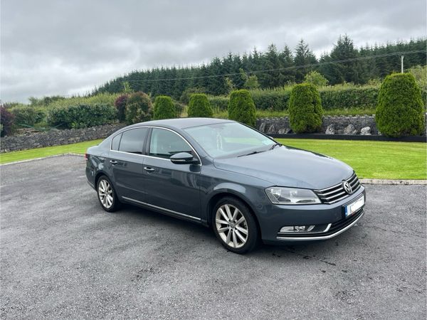 Volkswagen Passat Saloon, Diesel, 2014, Grey