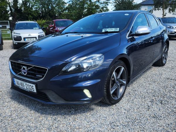 Volvo V40 Hatchback, Diesel, 2014, Blue