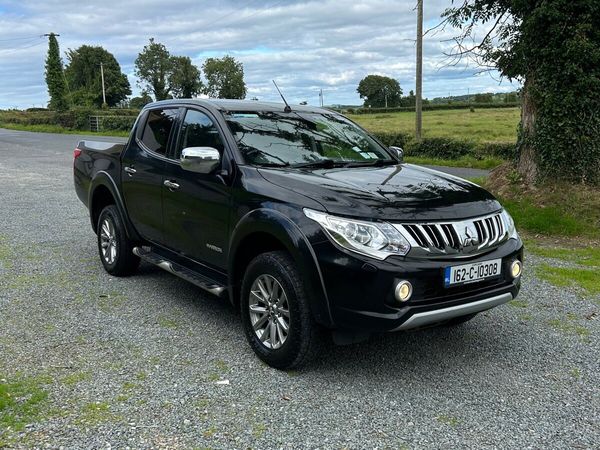 Mitsubishi L200 Crew Cab, Diesel, 2016, Black