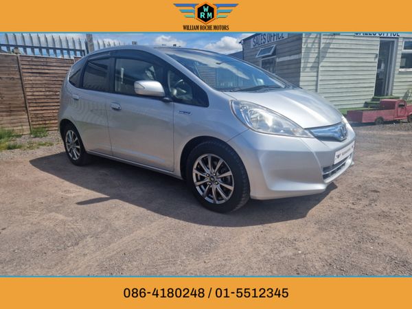 Honda Fit Hatchback, Petrol Hybrid, 2013, Silver