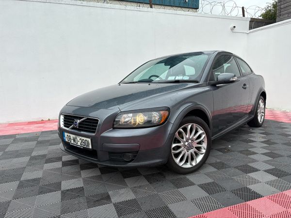 Volvo C30 Hatchback, Petrol, 2008, Grey