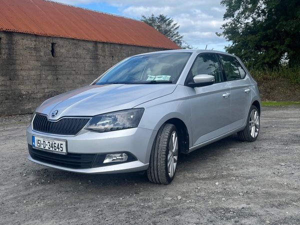 Skoda Fabia Hatchback, Diesel, 2015, Silver