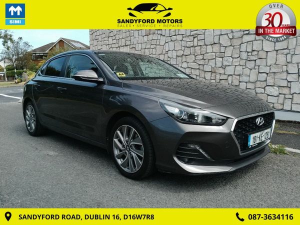 Hyundai i30 Hatchback, Petrol, 2018, Brown