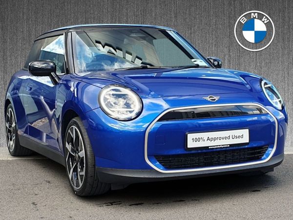 Mini Cooper Hatchback, Electric, 2025, Blue