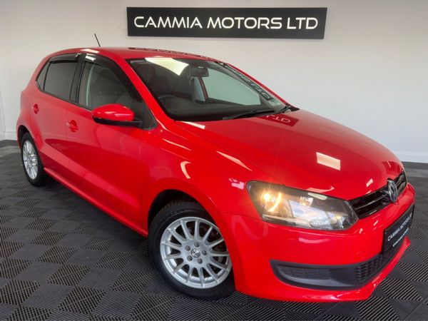 Volkswagen Polo Hatchback, Petrol, 2012, Red