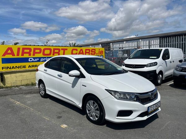 Honda Grace Saloon, Petrol Hybrid, 2017, White