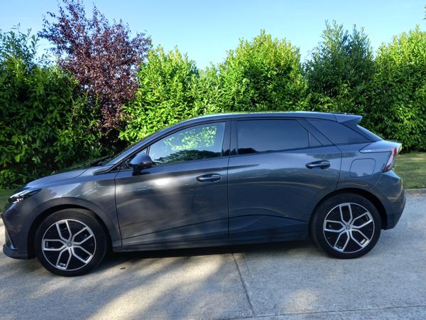 MG MG4 Hatchback, Electric, 2023, Grey