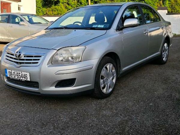 Toyota Avensis Saloon, Diesel, 2008, Silver