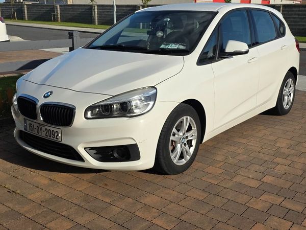 BMW 2-Series Hatchback, Petrol, 2015, White