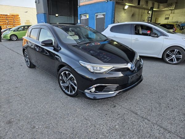 Toyota Auris Hatchback, Petrol Hybrid, 2016, Black