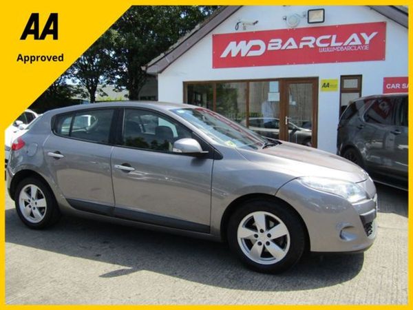 Renault Megane Hatchback, Diesel, 2011, Grey